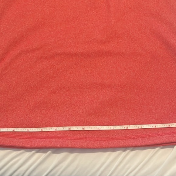 The north face pull over - Picture 7 of 8